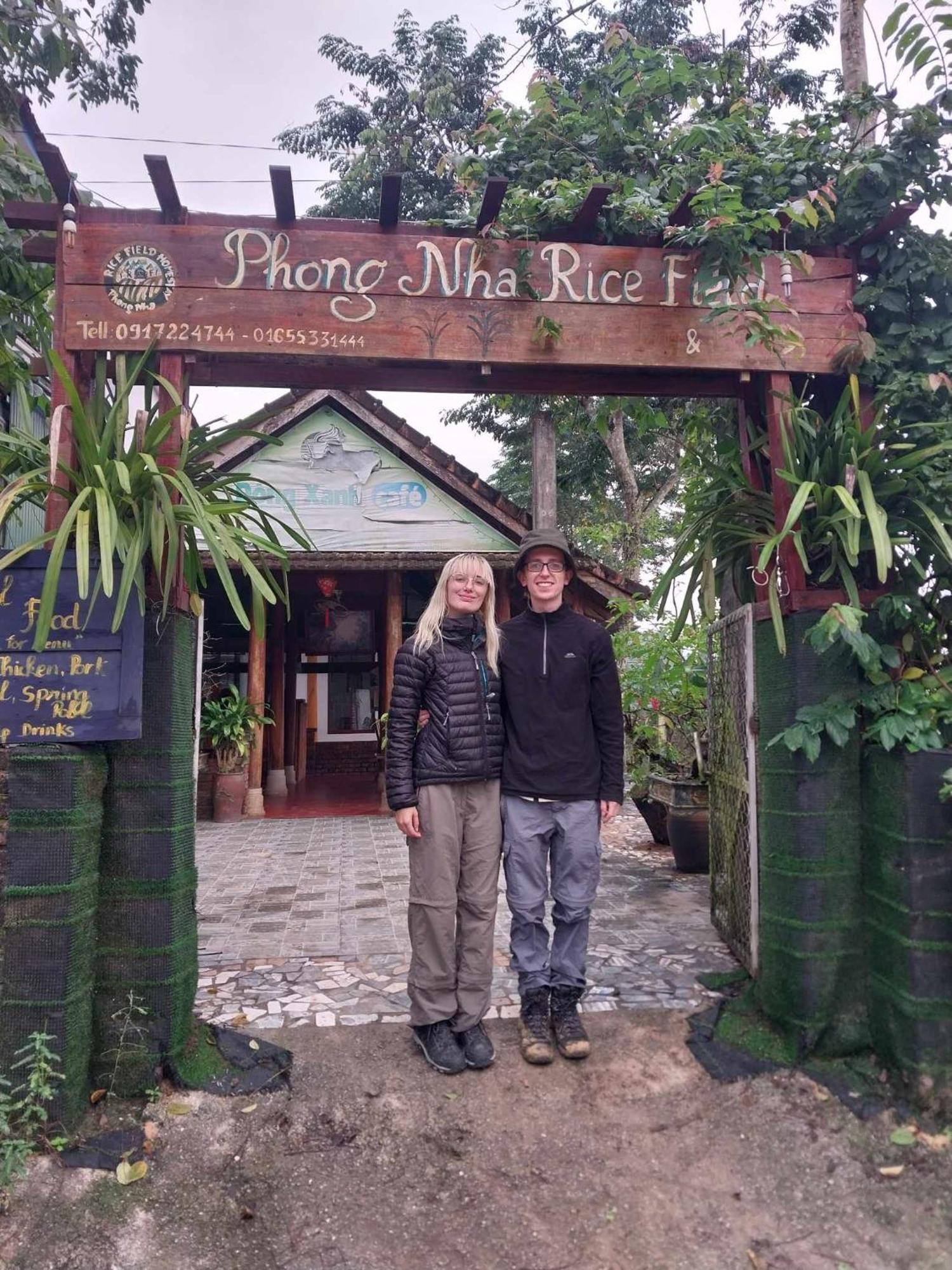 Phong Nha Rice Field Homestay מראה חיצוני תמונה